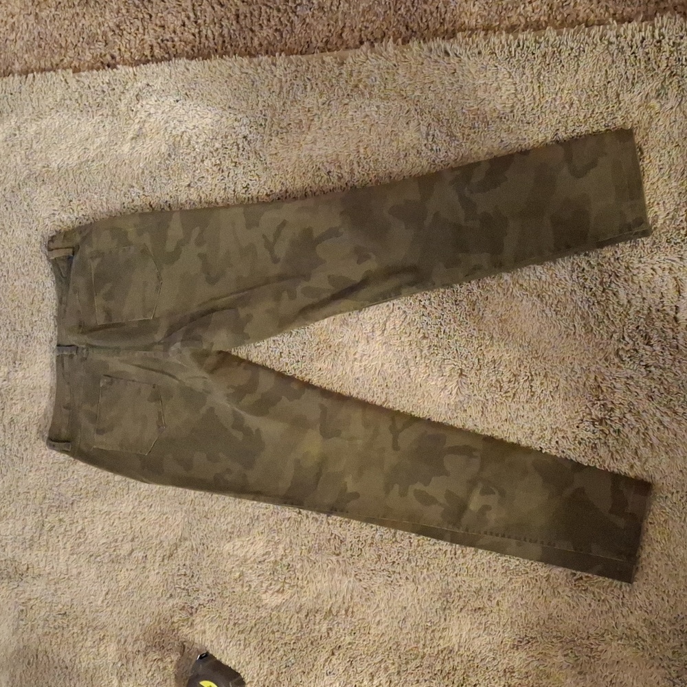 Haoduoyi Camo Jeans - Picture 3 of 11